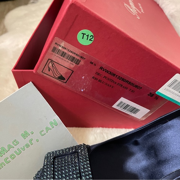 BNIB Roger Vivier Puntina Strass Pump Size 36.5 - Picture 6 of 6